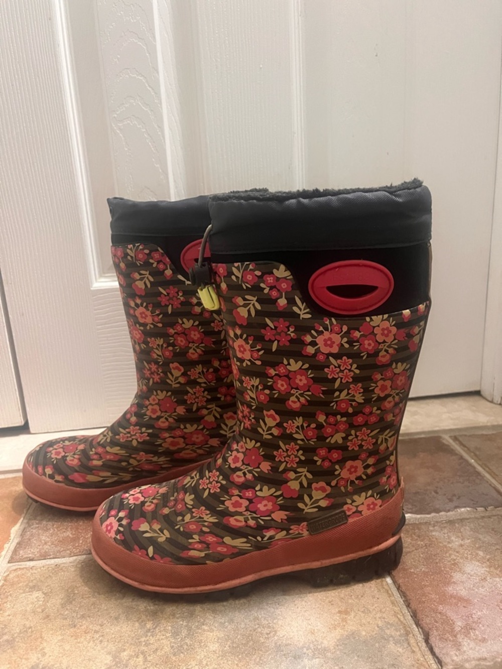 Western Chief Floral Winter Rain Boots - Pink& Black